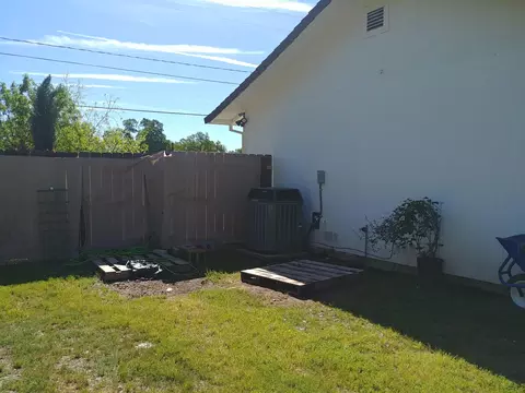 1246 Deodar Way, Redding, CA 96003 photo 26
