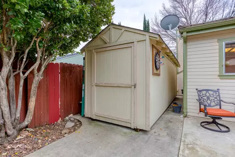 3038 Lake Redding Dr, Redding, CA 96003 photo 35
