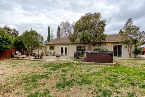 3038 Lake Redding Dr, Redding, CA 96003 photo 31