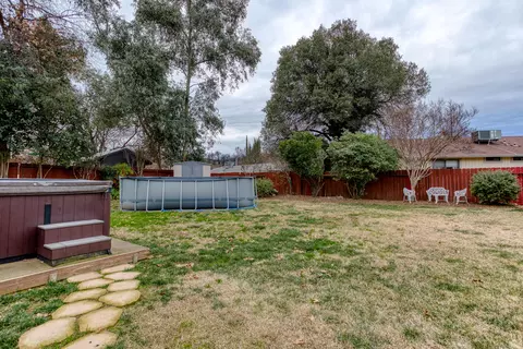 3038 Lake Redding Dr, Redding, CA 96003 photo 27