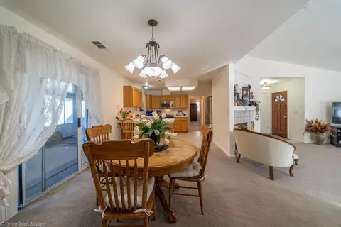470 Dominica, Redding, CA 96003 photo 14