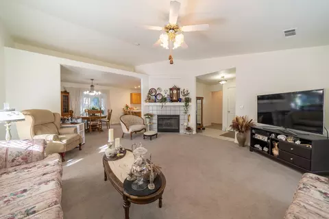 470 Dominica, Redding, CA 96003 photo 9