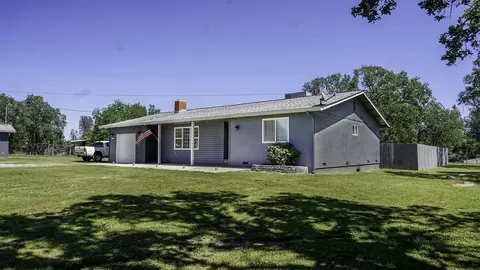 9925 Old Oregon Trl, Redding, CA 96003 photo 21