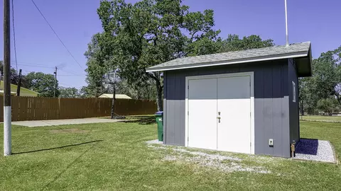 9925 Old Oregon Trl, Redding, CA 96003 photo 22