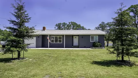 9925 Old Oregon Trl, Redding, CA 96003 photo 1