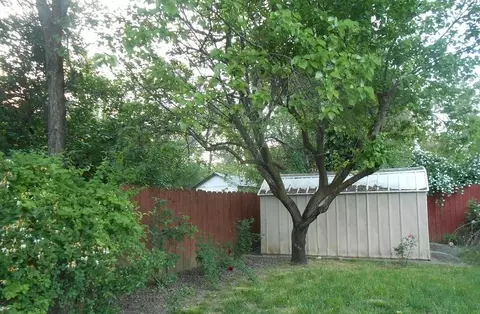 5780 E Bonnyview Rd, Redding, CA 96001 photo 16