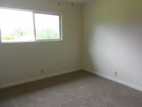 17655 Warwick Pl, Anderson, CA 96007 photo 21