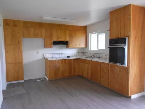 17655 Warwick Pl, Anderson, CA 96007 photo 8