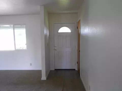17655 Warwick Pl, Anderson, CA 96007 photo 10
