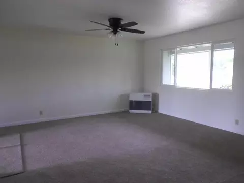 17655 Warwick Pl, Anderson, CA 96007 photo 9