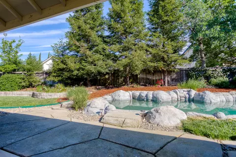 2176 Harvard Way, Redding, CA 96003 photo 27