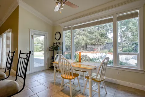 2176 Harvard Way, Redding, CA 96003 photo 12