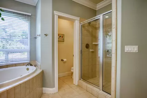 2176 Harvard Way, Redding, CA 96003 photo 23