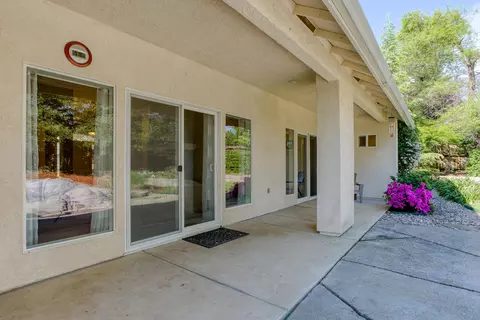 2176 Harvard Way, Redding, CA 96003 photo 26