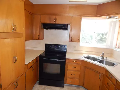 1717 Regent Ave, Redding, CA 96001 photo 14