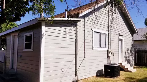 1333 1st St, Red Bluff, CA 96080 photo 5