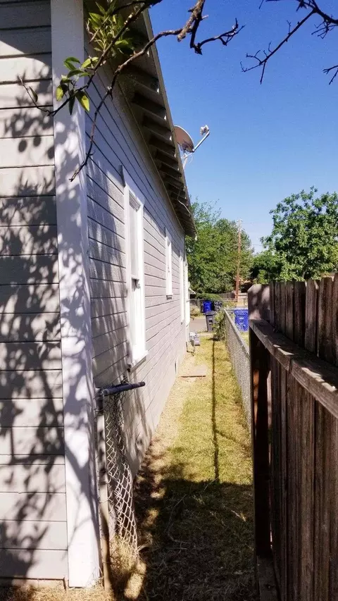 1333 1st St, Red Bluff, CA 96080 photo 7