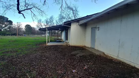 6220 Center Dr, Redding, CA 96001 photo 8