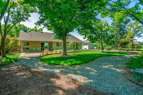 11541 La Costa Ct, Redding, CA 96003 photo 21