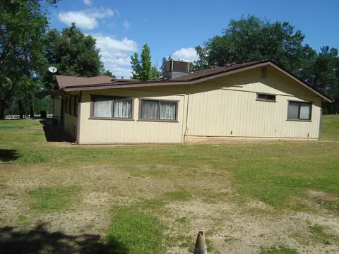 21057 View Lake Dr, Redding, CA 96003 photo 6