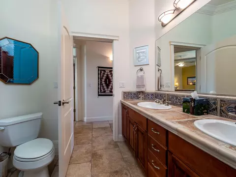 2637 La Rinconada Pl, Redding, CA 96002 photo 31