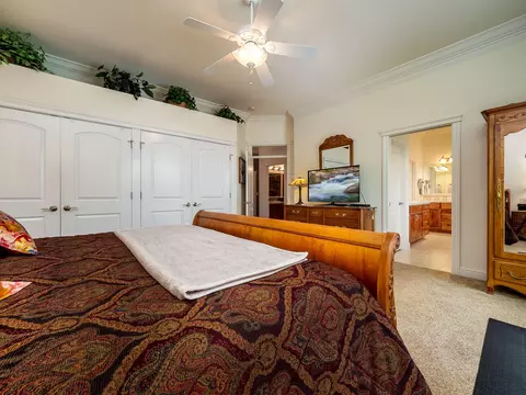 2637 La Rinconada Pl, Redding, CA 96002 photo 35
