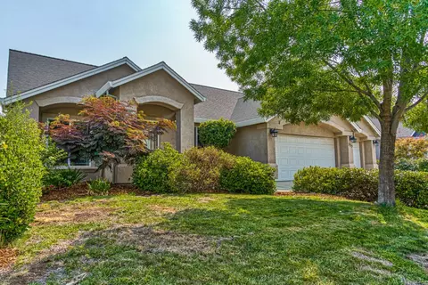 555 Castenda Dr, Redding, CA 96003 photo 40