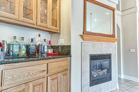 555 Castenda Dr, Redding, CA 96003 photo 17