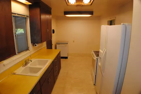 2218 Park Marina Dr, Redding, CA 96001 photo 8