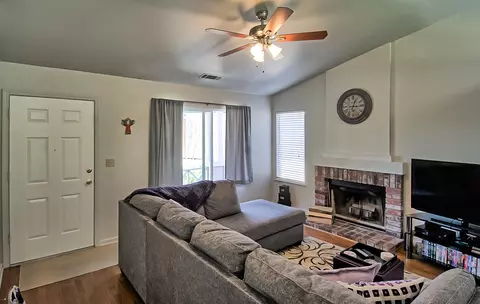 1471 Duck Tail Ct, Redding, CA 96003 photo 3