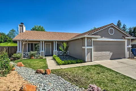 1471 Duck Tail Ct, Redding, CA 96003 photo 1
