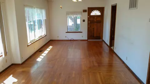 2028 Gold St, Redding, CA 96001 photo 8