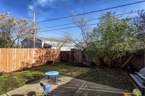 2077 Charade Way, Redding, CA 96003 photo 19