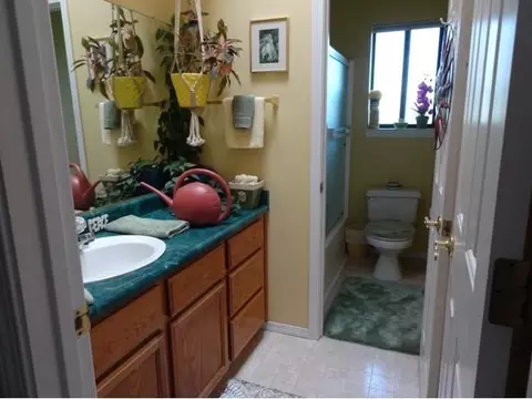 4470 Swallowtail Ct, Redding, CA 96003 photo 17