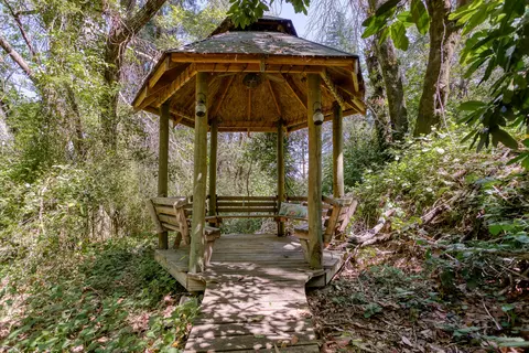 2905 Pioneer Dr, Redding, CA 96001 photo 25