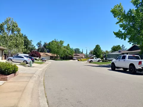 1946 Breckenwood Dr, Redding, CA 96002 photo 24