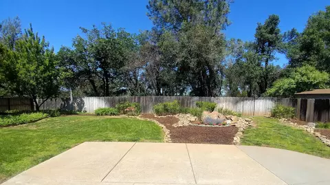 1946 Breckenwood Dr, Redding, CA 96002 photo 23