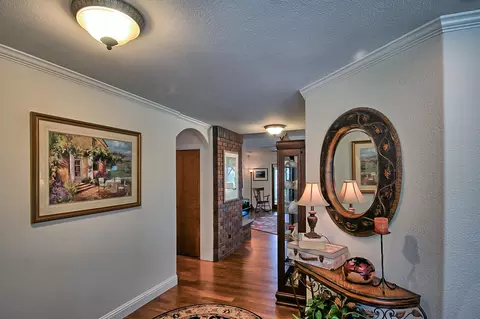 7078 Tucker Ln, Redding, CA 96002 photo 8