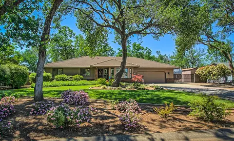 7078 Tucker Ln, Redding, CA 96002 photo 3