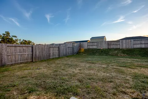 6350 Oxbow St, Redding, CA 96001 photo 13