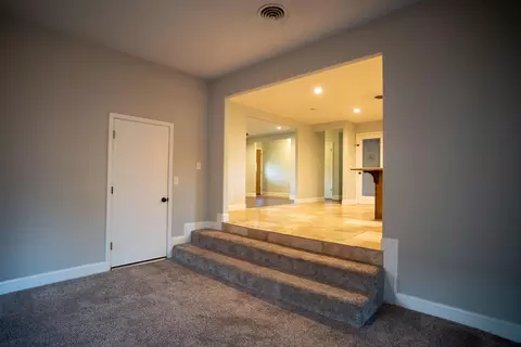 1137 Lorraine Dr, Redding, CA 96002 photo 13
