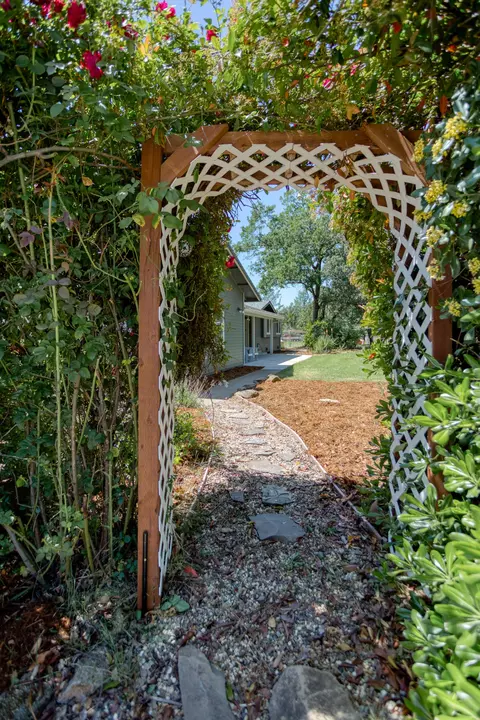 16093 Setting Sun Dr, Anderson, CA 96007 photo 39