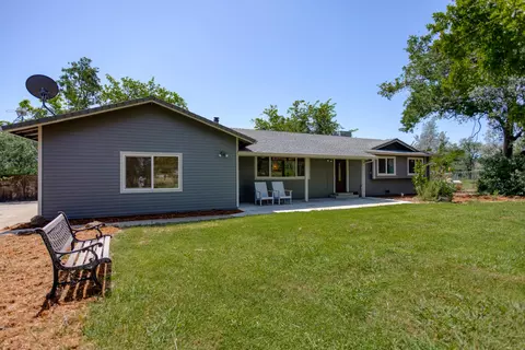 16093 Setting Sun Dr, Anderson, CA 96007 photo 3