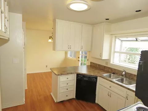 4510 Enchanted Way, Redding, CA 96001 photo 7