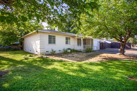 2976 East Way, Redding, CA 96002 photo 2