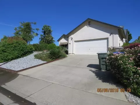 780 St Thomas Pkwy, Redding, CA 96003 photo 1