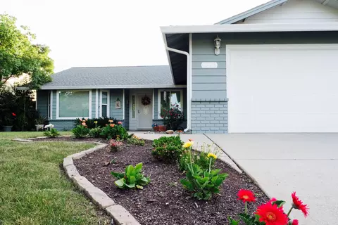 1896 Trumpet Dr, Redding, CA 96003 photo 1