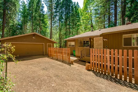 30621 Thumper Dr, Shingletown, CA 96088 photo 2