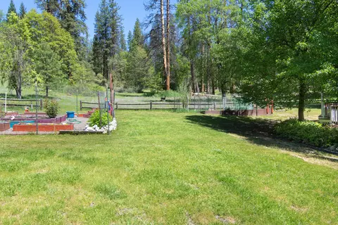 320 Salt Flat Rd, Lewiston, CA 96052 photo 19