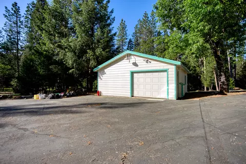 15873 Valhalla Dr, Oak Run, CA 96069 photo 32